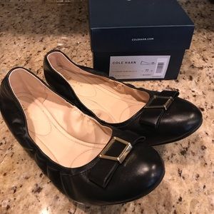 Cole Haan sz 11 flats